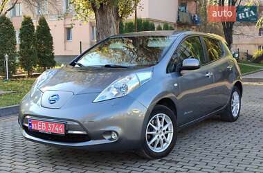 Хэтчбек Nissan Leaf 2015 в Каменец-Подольском