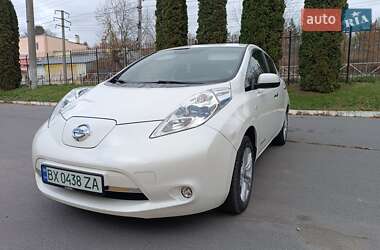 Хэтчбек Nissan Leaf 2014 в Каменец-Подольском