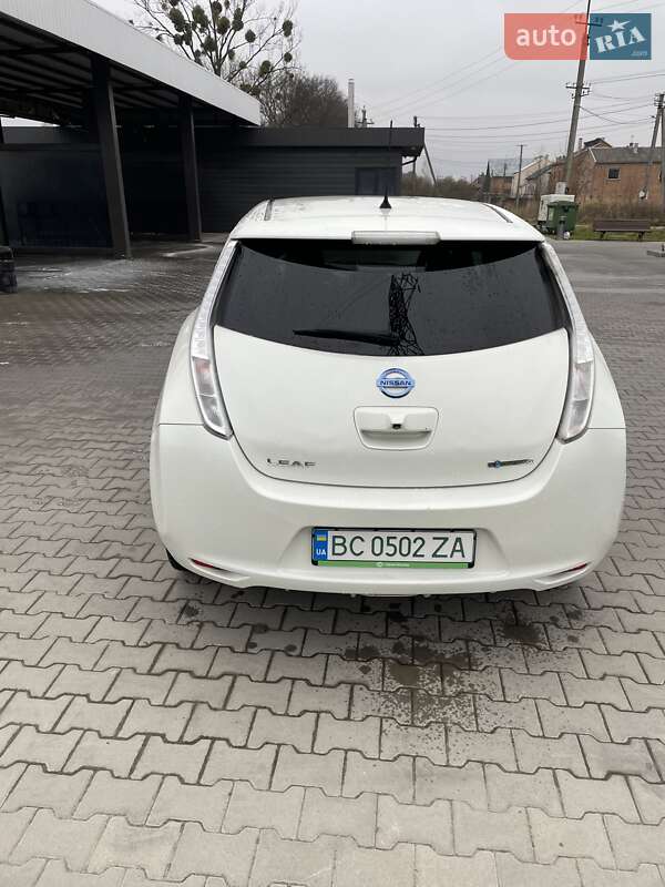 Хэтчбек Nissan Leaf 2017 в Львове