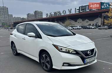 Хэтчбек Nissan Leaf 2020 в Киеве