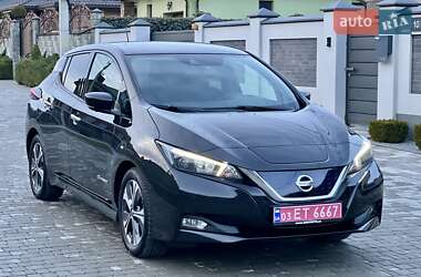 Хэтчбек Nissan Leaf 2019 в Ровно