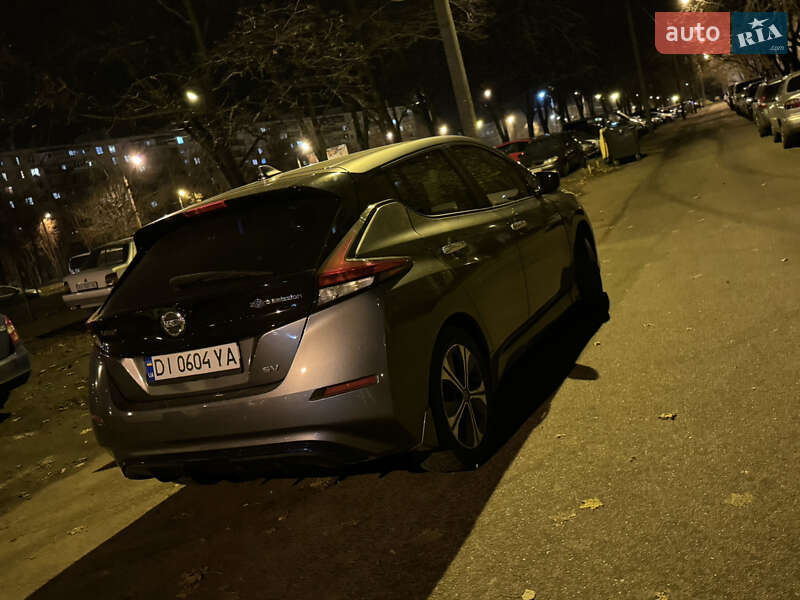 Хэтчбек Nissan Leaf 2021 в Харькове