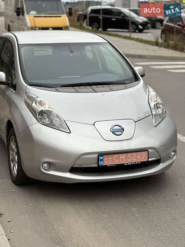 Хэтчбек Nissan Leaf 2014 в Тернополе