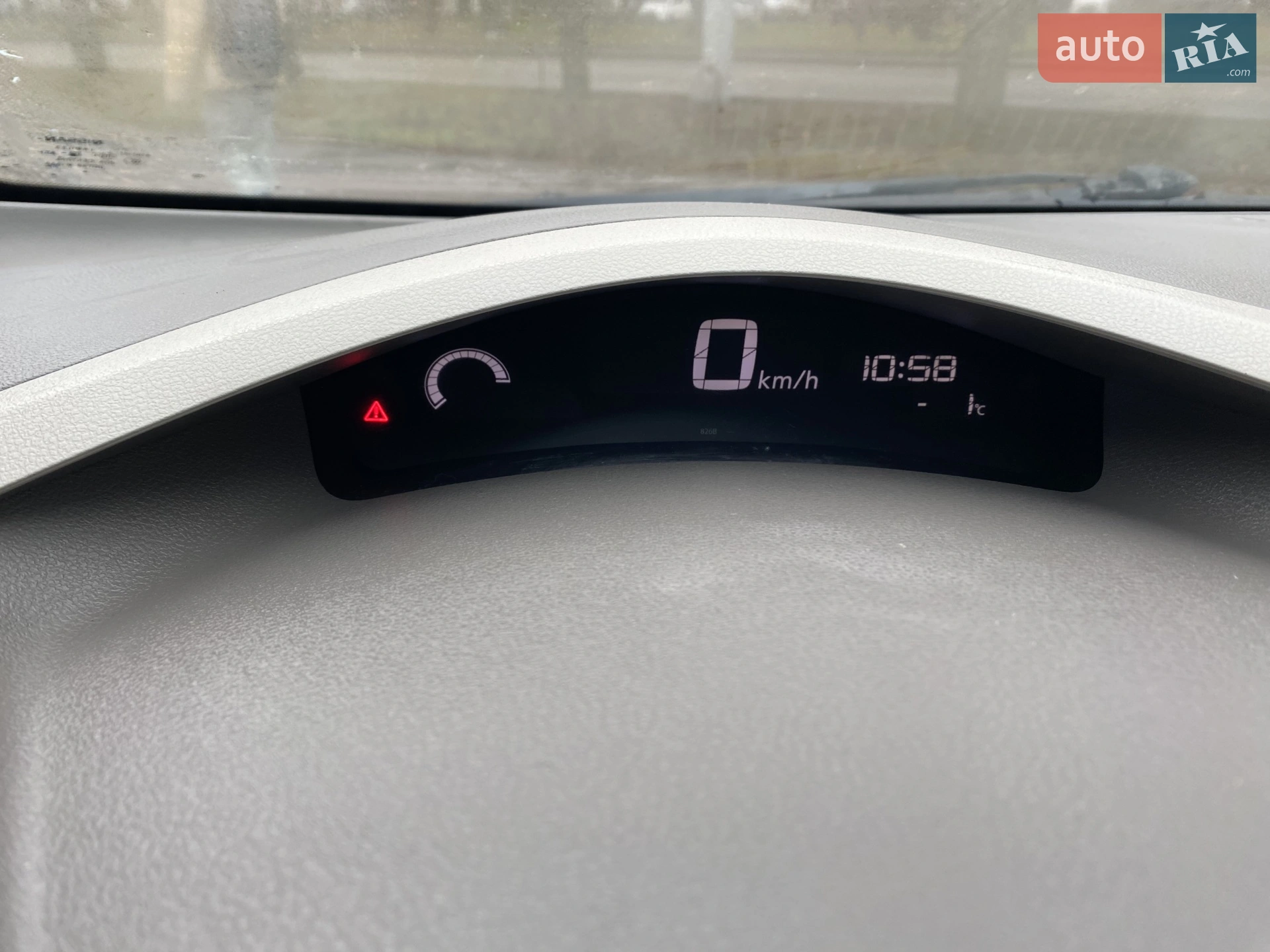 2011 Nissan Leaf - мініатюра 27