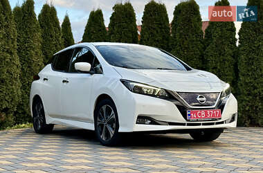 Хэтчбек Nissan Leaf 2021 в Самборе