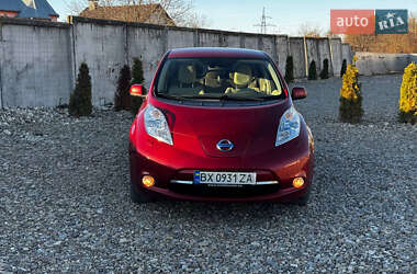 Хэтчбек Nissan Leaf 2012 в Каменец-Подольском