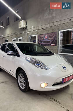 Хетчбек Nissan Leaf 2013 в Луцьку