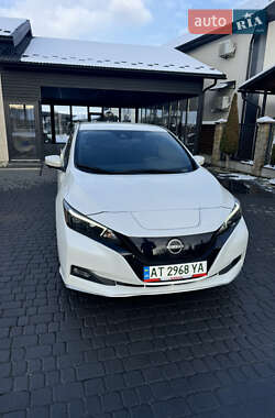 Хэтчбек Nissan Leaf 2022 в Коломые