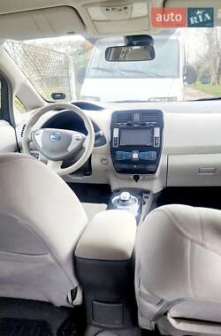 Хетчбек Nissan Leaf 2012 в Луцьку