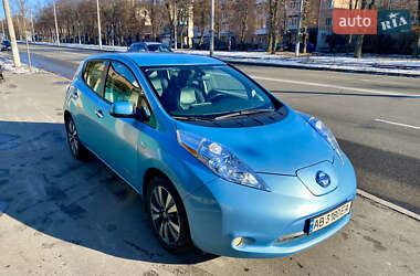 Хэтчбек Nissan Leaf 2014 в Виннице