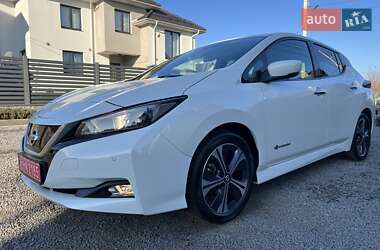 Хэтчбек Nissan Leaf 2019 в Львове