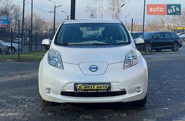 Хетчбек Nissan Leaf 2014 в Чернівцях