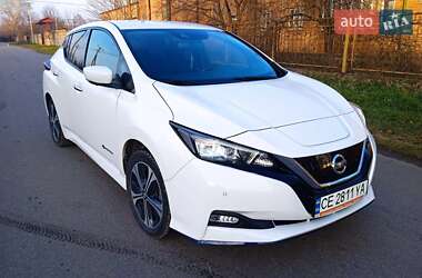 Хетчбек Nissan Leaf 2019 в Чернівцях