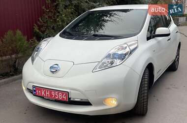 Хэтчбек Nissan Leaf 2016 в Полтаве