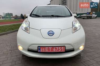 Хэтчбек Nissan Leaf 2011 в Владимире