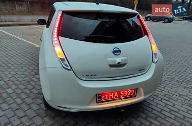 Хэтчбек Nissan Leaf 2014 в Львове