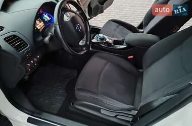 Хэтчбек Nissan Leaf 2014 в Львове