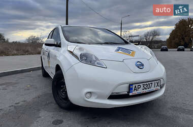 Хэтчбек Nissan Leaf 2014 в Запорожье