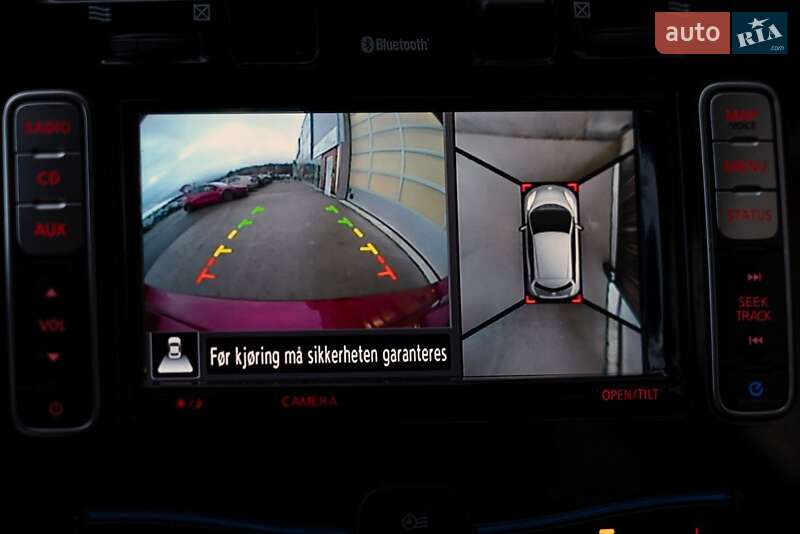 Хэтчбек Nissan Leaf 2016 в Киеве