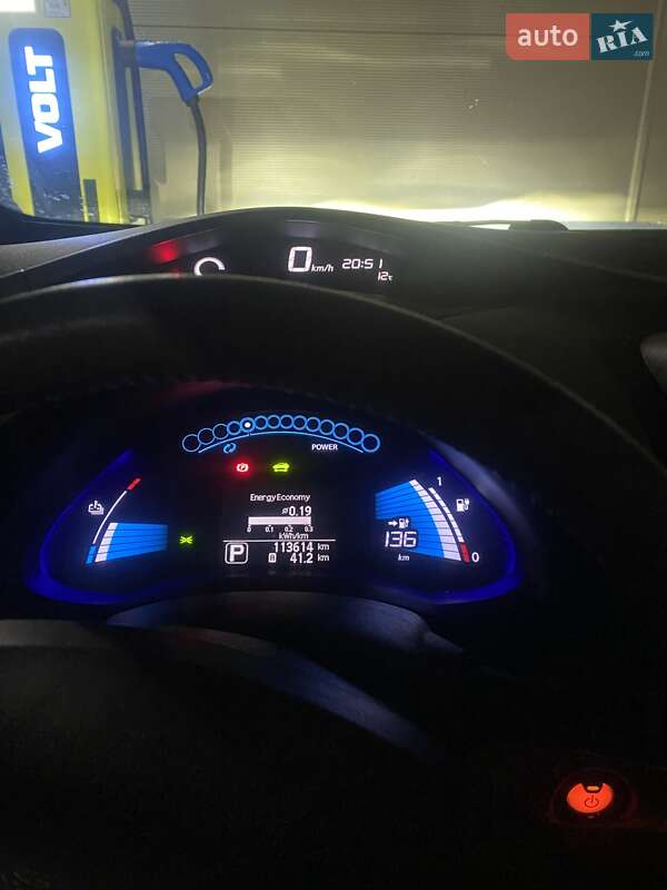 Хэтчбек Nissan Leaf 2012 в Черкассах