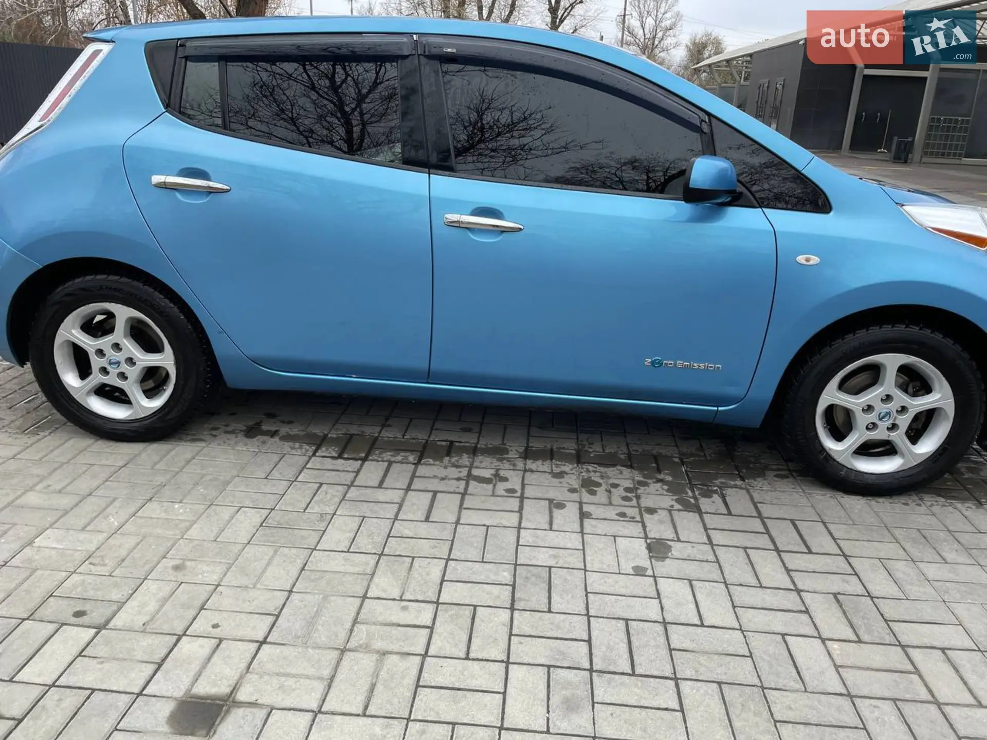 2011 Nissan Leaf - мініатюра 3