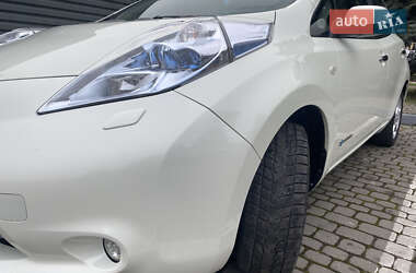 Хетчбек Nissan Leaf 2012 в Івано-Франківську