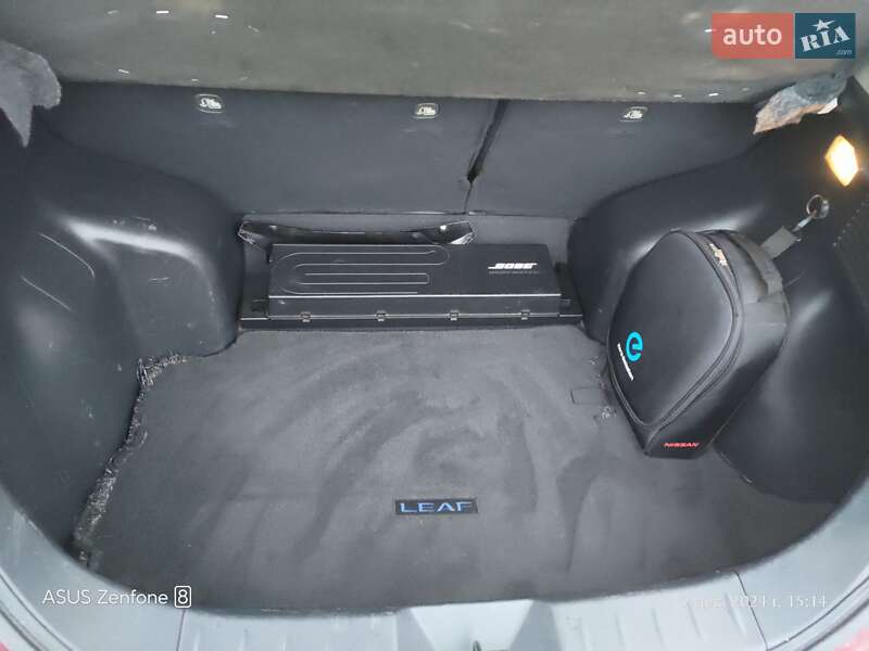 Хэтчбек Nissan Leaf 2016 в Одессе фото 20 Хэтчбек Nissan Leaf 2016 в Одессе
