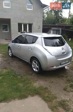 Хетчбек Nissan Leaf 2011 в Коломиї