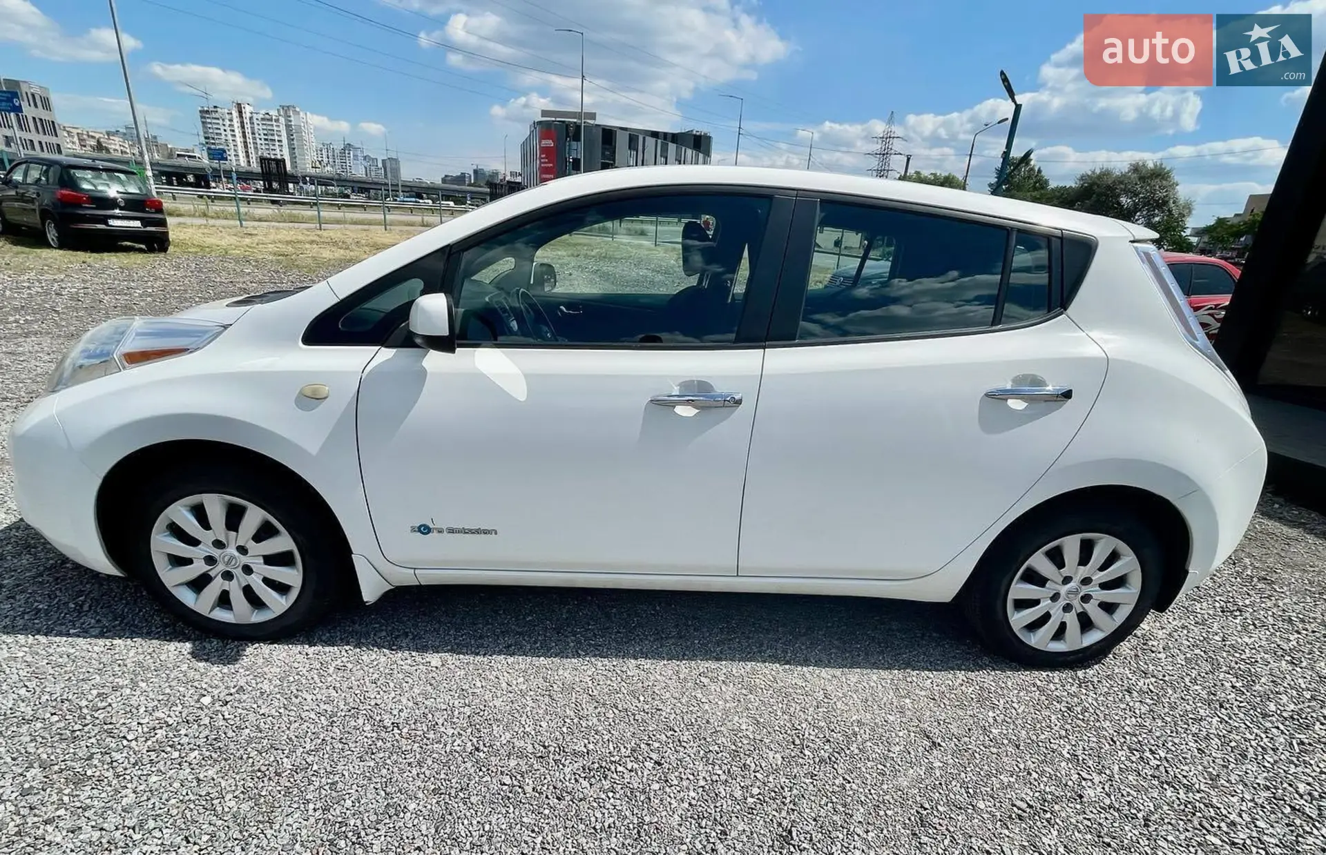 2015 Nissan Leaf - мініатюра 4