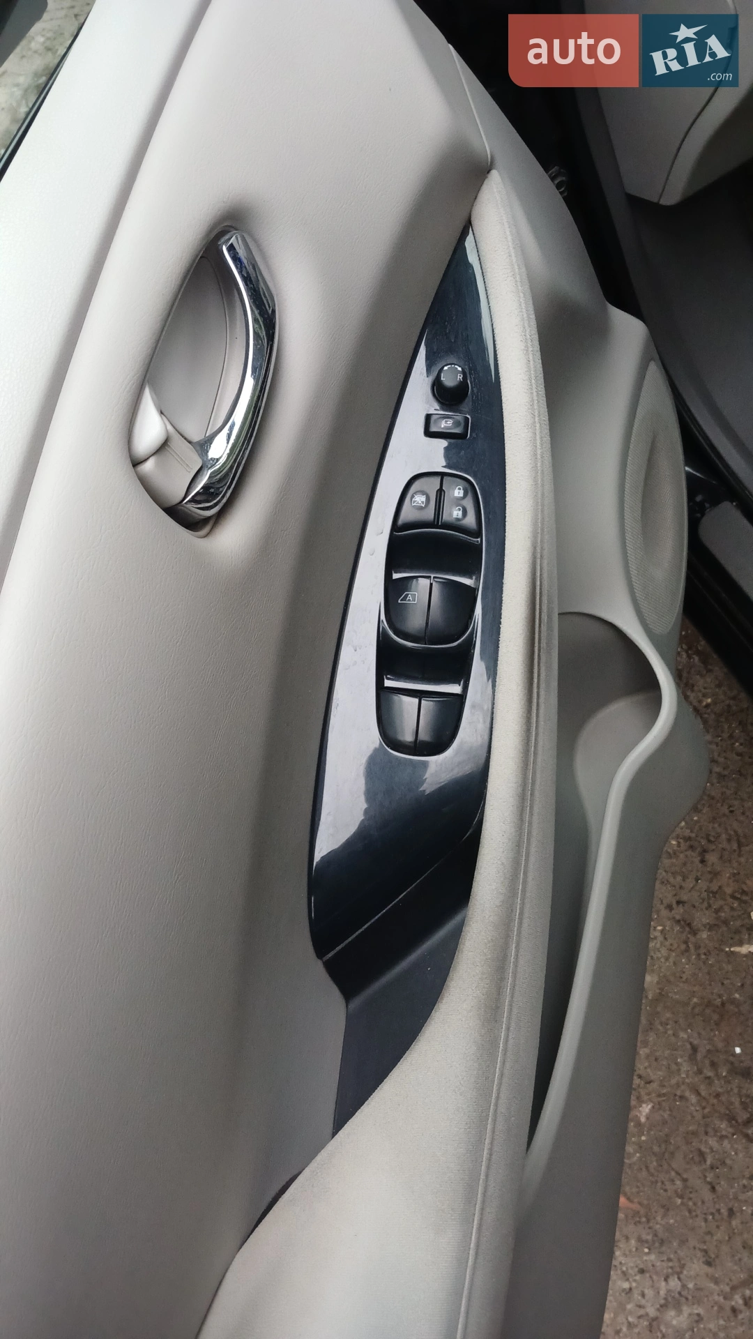 2011 Nissan Leaf - мініатюра 11