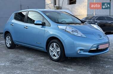 Хэтчбек Nissan Leaf 2016 в Ровно