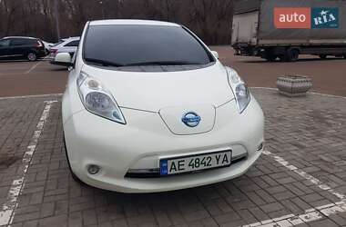 Хетчбек Nissan Leaf 2016 в Сумах