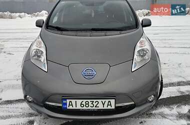 Хэтчбек Nissan Leaf 2016 в Киеве