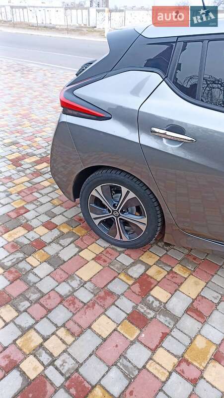 Хетчбек Nissan Leaf 2019 в Білгороді-Дністровському