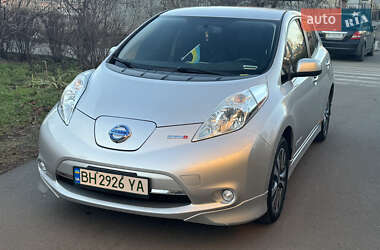 Хетчбек Nissan Leaf 2015 в Одесі