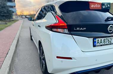 Хетчбек Nissan Leaf 2018 в Києві