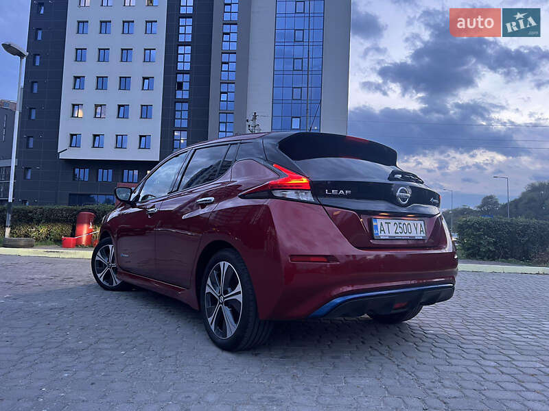 Хетчбек Nissan Leaf 2019 в Івано-Франківську