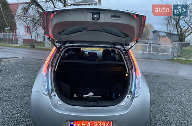 Хетчбек Nissan Leaf 2013 в Рівному