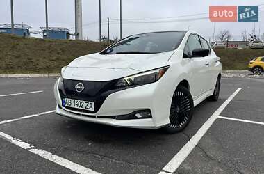 Хэтчбек Nissan Leaf 2022 в Виннице