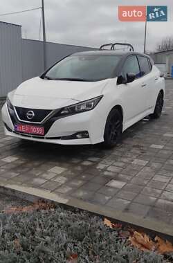 Хэтчбек Nissan Leaf 2019 в Черкассах