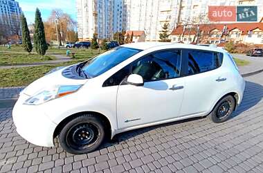 Хетчбек Nissan Leaf 2015 в Львові