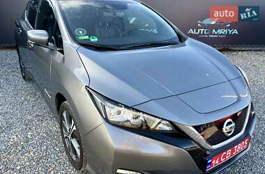 Хэтчбек Nissan Leaf 2020 в Самборе