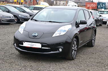 Хэтчбек Nissan Leaf 2015 в 