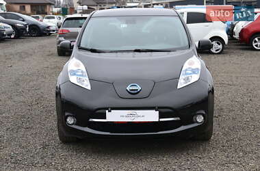Хэтчбек Nissan Leaf 2015 в 
