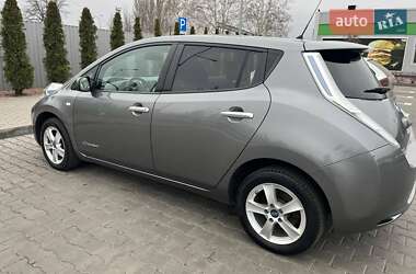 Хэтчбек Nissan Leaf 2015 в Одессе