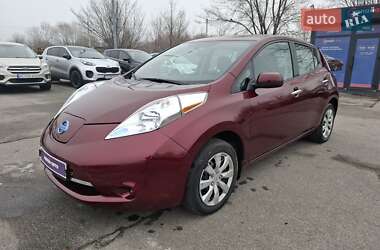 Хэтчбек Nissan Leaf 2017 в Днепре