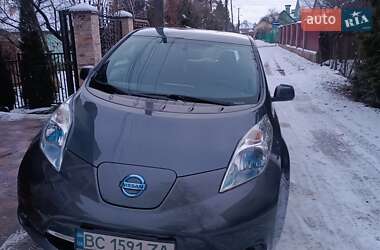 Хэтчбек Nissan Leaf 2013 в Львове