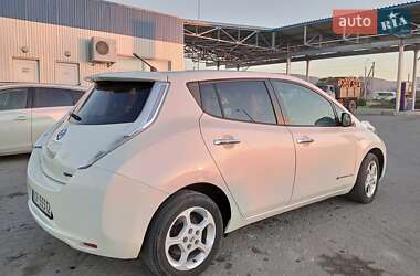 Хетчбек Nissan Leaf 2011 в Тернополі