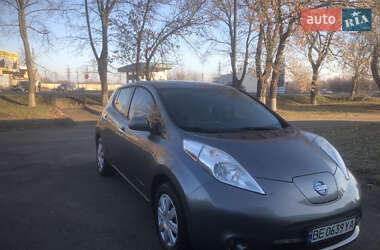 Хетчбек Nissan Leaf 2014 в Первомайську