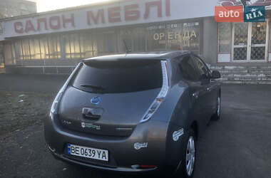 Хетчбек Nissan Leaf 2014 в Первомайську